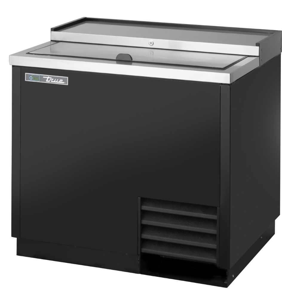 Enfriador de botellas horizontal  con tapa deslizante sólida de 36" - True
